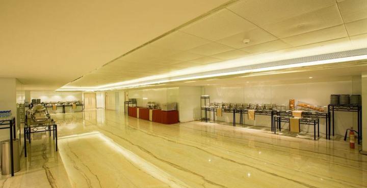 Hotel Sahara Star Mumbai Dış mekan fotoğraf The interior of the hotel