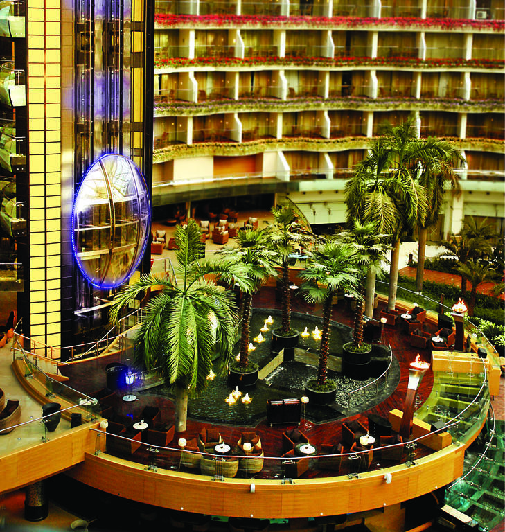 Hotel Sahara Star Mumbai Dış mekan fotoğraf The lobby of the Grand Hyatt Mumbai